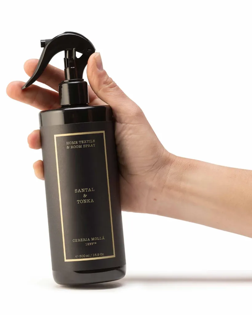 usos-spray-textil-santal-tonka.webp