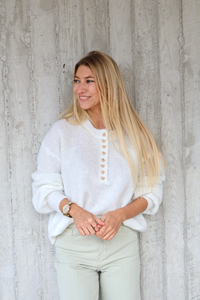 Pull Carlijne White