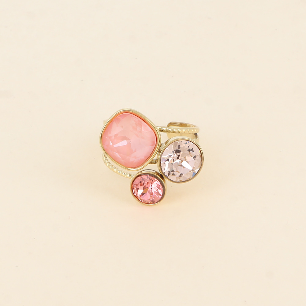 Trilogy Ring - Gold Flamingo